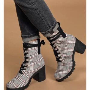 HELP Plaid Boots Wanted!!!!